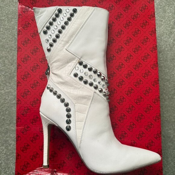 Guess GW Nyx White Multi Leather Studded Boots - Size 6M - Picture 11 of 11